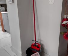 Vileda Ultramax Complete Mop and Bucket Set Black/Red