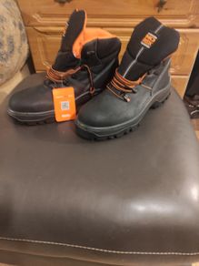 Work Boots - No Risk - Size 12