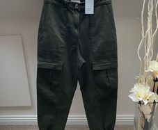 BNWT H&M Green Trousers