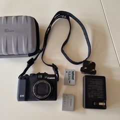 Canon Powershot G15 Digital Camera + 2 batteries, strap, charger & Lowepro Case