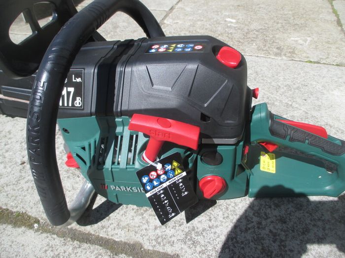 Parkside Petrol Chainsaw Never Used