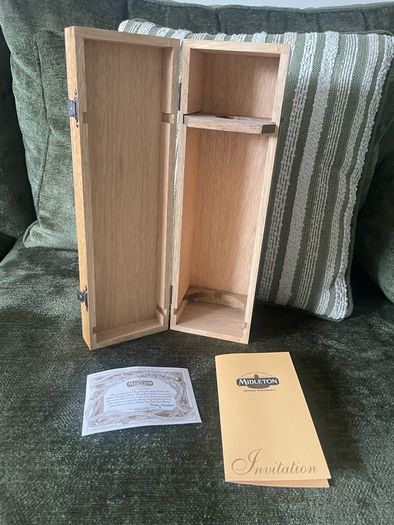 Middletons Whisky Box papers 2006