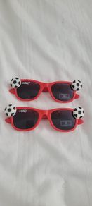 2 pairs of kids sunglasses