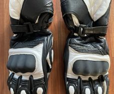 motorcycle gloves