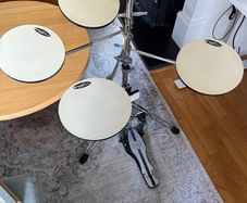 DW "Go Anywhere" practice kit