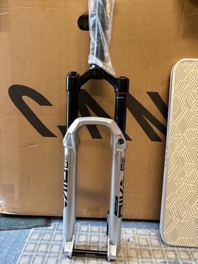 Rock Shox Pike Ulitimate - 140mm