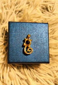 Cat Pendant Necklace with Projection Charm Fashion Jewelry