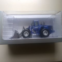 Motorart Diecast Model Volvo L.220E