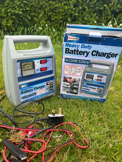 Heavy Duty Battery Charger NEW