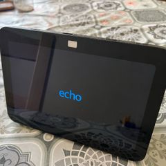 Alexa echo show 8