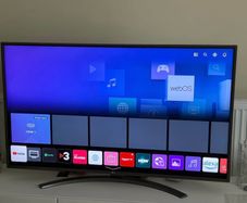 LG 50Inch 4K Smart TV Immaculate, Like New