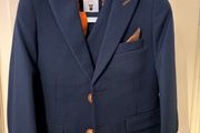 Navy 3 piece boys suit age 6