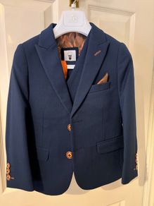 Navy 3 piece boys suit age 6