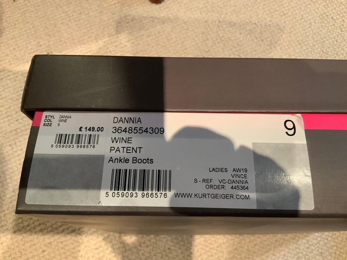 Vince Camuto Burgundy ankle boot BRAND NEW