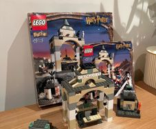 (Rare) Lego 4714 Harry Potter Gringotts Bank - Incomplete with Box and Instructions