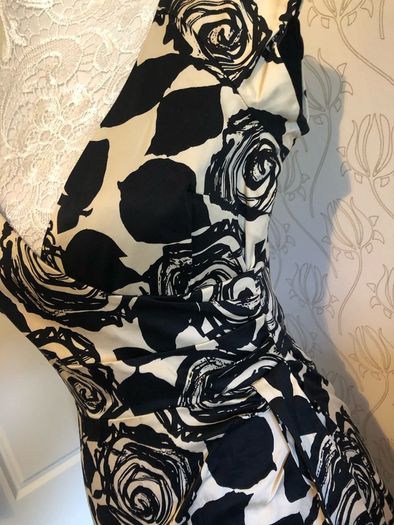Black & Cream