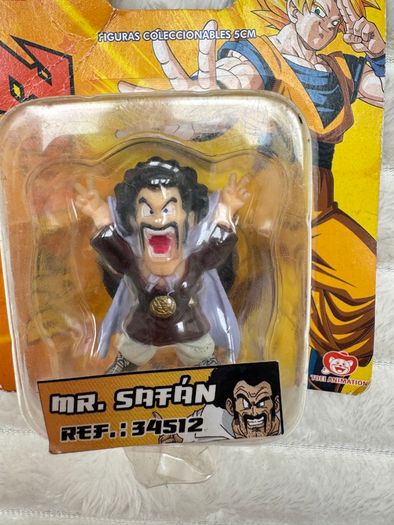 Dragon Ball Z Mr. Satan Dragonball Z Deformation Series Majin Boo Edition Bandai  5 cm. Damaged Box Please see pictures