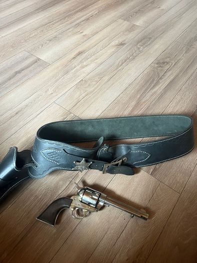 Replica