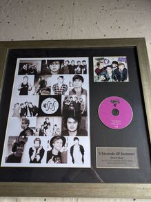 Signed and framed 5 Seconds of Summer CD