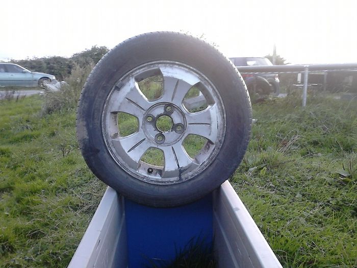 alloy wheels and tyres 14" price  per wheel
