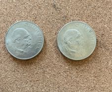 British Crown - Winston Churchill x 2