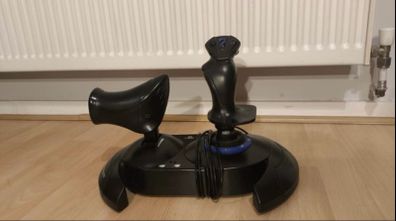 Thrustmaster Hotas 4