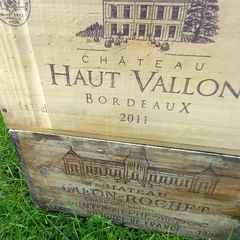 2Wooden wine crates
