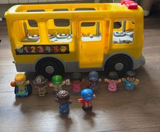 Fisher-Price Little People Toy Big Yellow School Bus