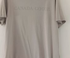 mens genuine beige Canada Goose tshirt size L