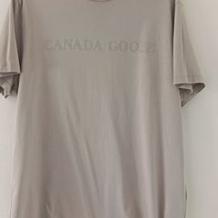 mens genuine beige Canada Goose tshirt size L
