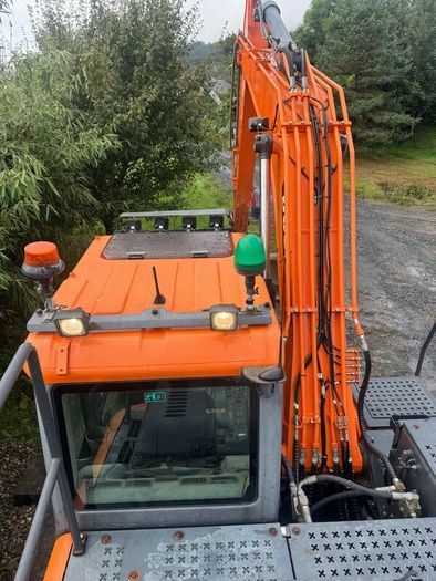 Doosan DX 140