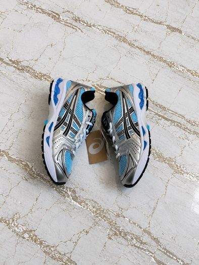 ASICS Gel-Kayano