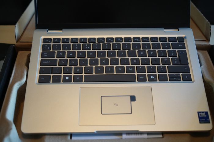 Dell Pro 14 Plus, business sleek laptop, NEW