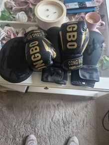 boxing gloves male and female. And pad