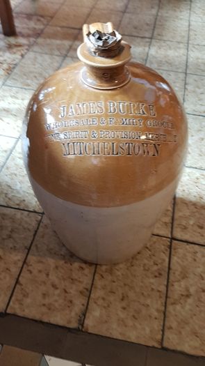 Hello ,could u help me ,,looking for mitchelstown stoneware or earthware flagon or Mitchelstown items ,thanks in advance ,pm me thank you ,like the one in pictures