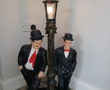 laurel & hardy lamp