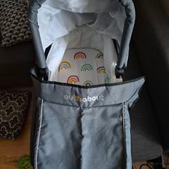 OutnAbout carrycot
