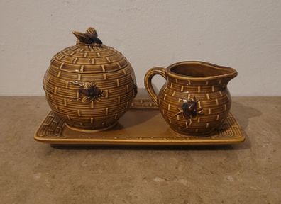 Vintage bumblebee glazed ceramic set