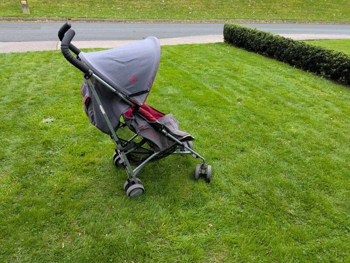 Umbrella stroller McLaren