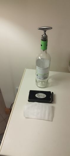 Corkscrew/stopper