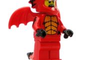 Lego DRAGON SUIT BOY Minifigure Lego Series 18 Lego Minifigure
