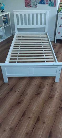 Single bed for sale