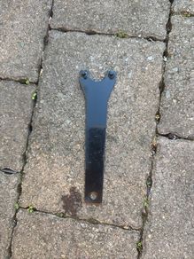 grinder key