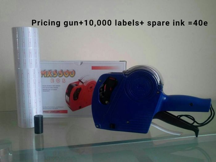 8 digitals price gun with preload labels and ink