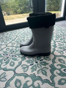 wellington boots