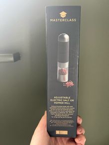 Electronic Pepper Grinder