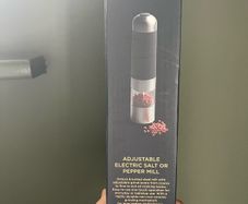 Electronic Pepper Grinder