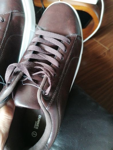 Brand New Mens Leather Trainers