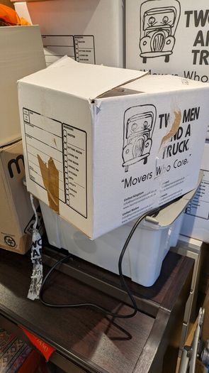 Moving boxes - High quality - Only used once