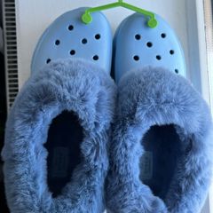 New Fluffy Crocs 8uk